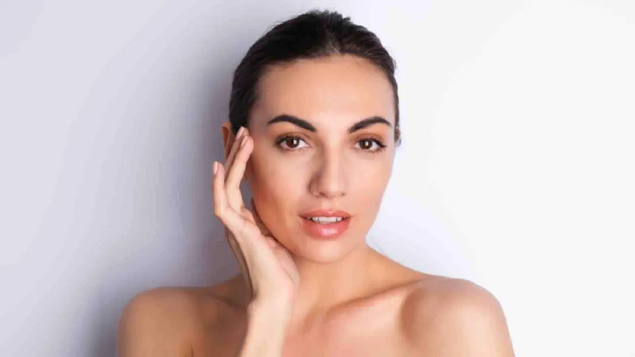 10 Essential Skincare Tips for Glowing Skin